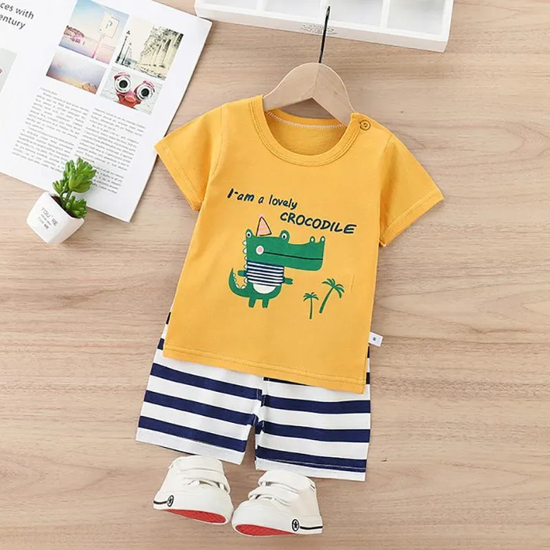 2pcs Cute Cartoon Print T-shirt and Pants