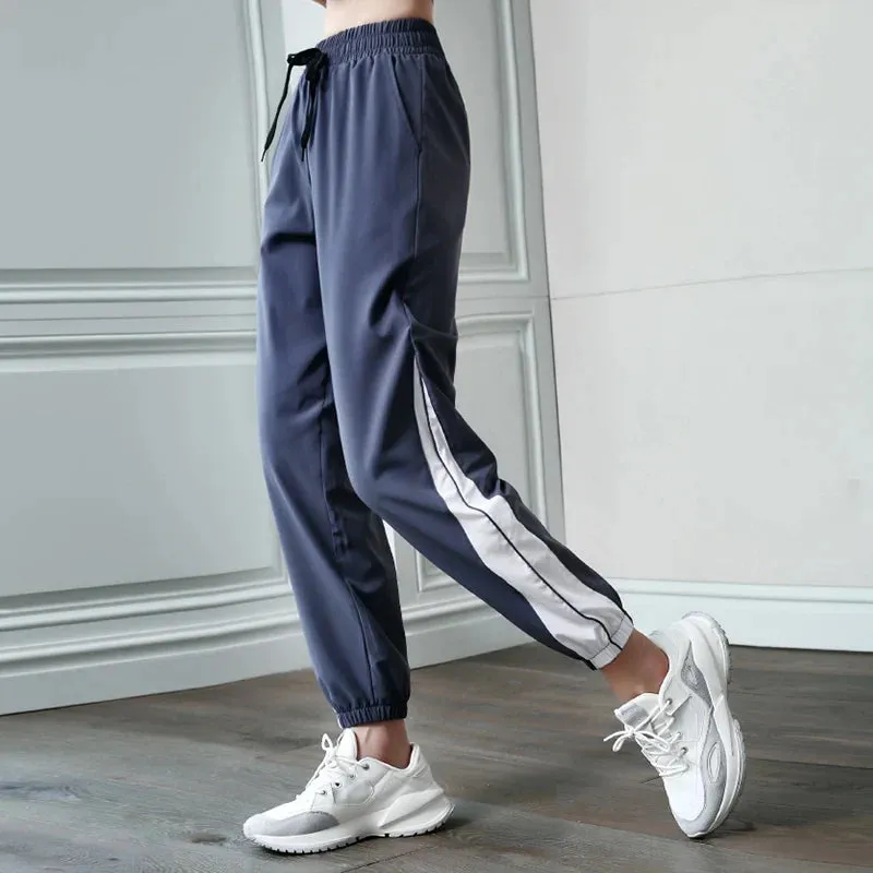 Straight Leg Athletic Drawstring Sweatpant with Tie Waist